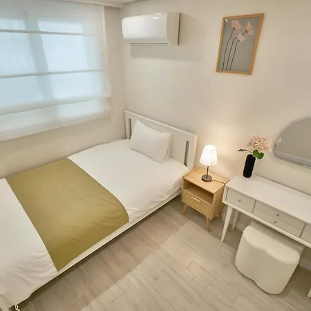 Lumi Stay Gangnam Recovery Suite For International Women Only